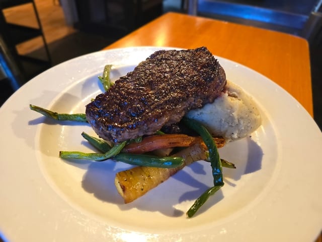 SPEC 12 oz. Prime New York Strip (d).