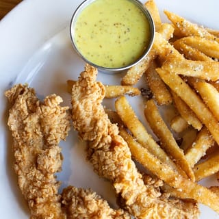 Kids Chicken Fingers (d)