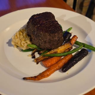 8 oz. C.A.B. Beef Tenderloin Filet  (d)